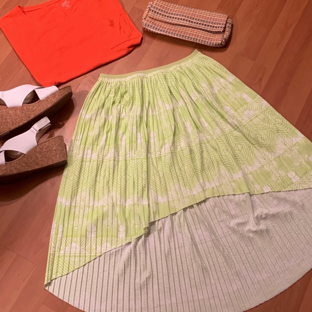 American Eagle Outfitters Green Hi-Lo Skirt Sz S